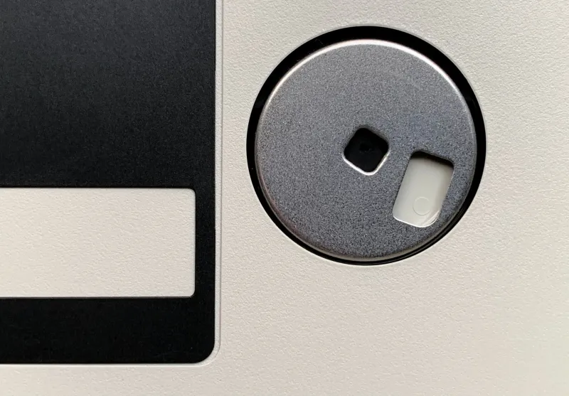 Skeletons in the Menu Bar: The Dead Tech Still Running Your Screens